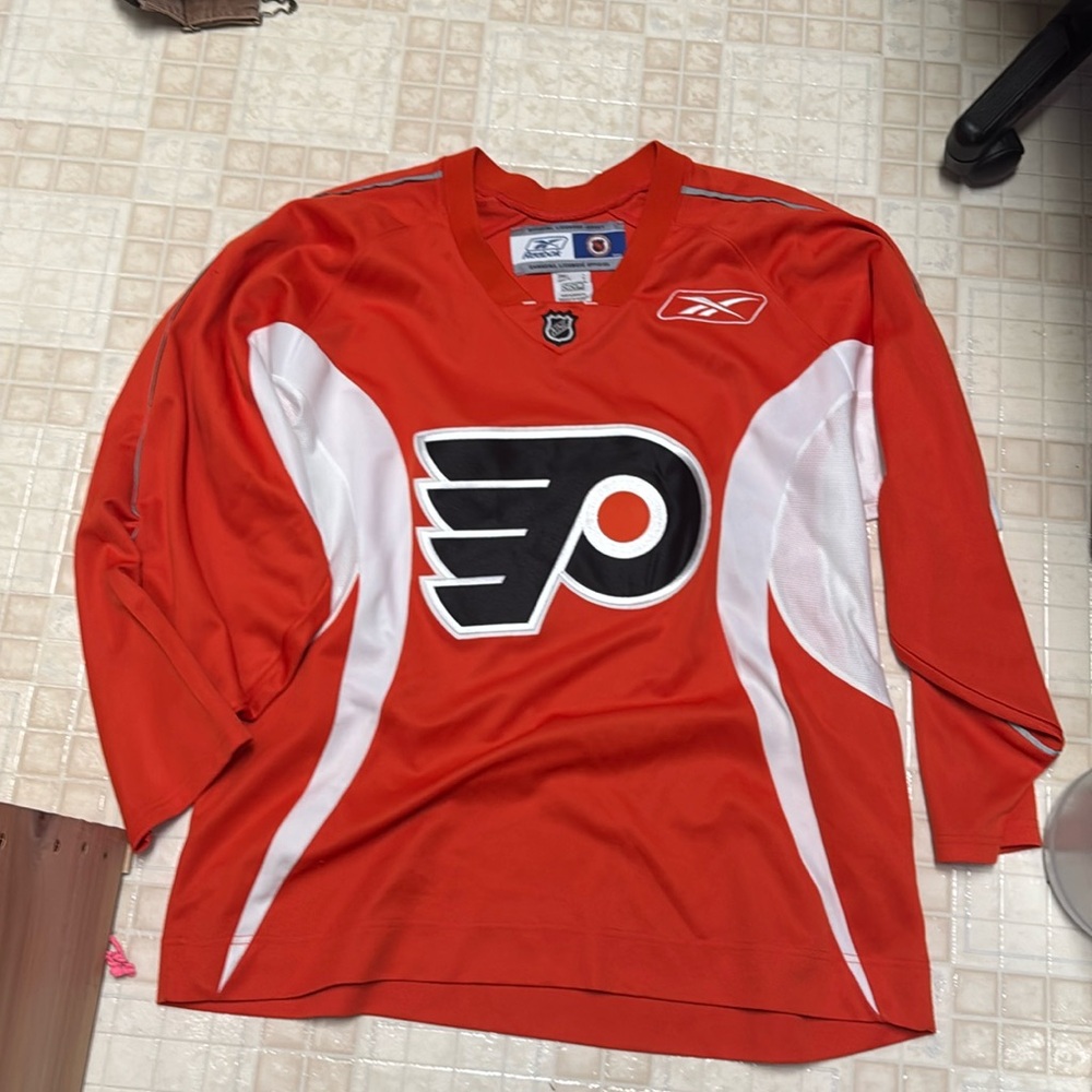 Authentic patch Reebok Philadelphia flyers hockey jersey adult large